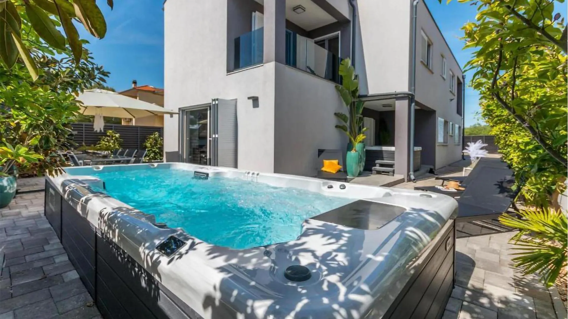Amazing Home In Biograd With Kitchen Biograd Na Moru